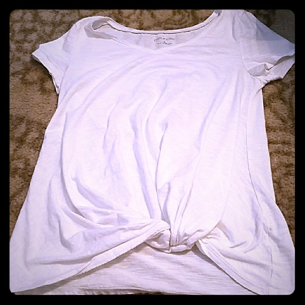 Maurices tshirt